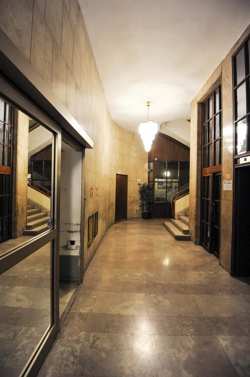 Duomo 2 Apartment Milan Exterior photo